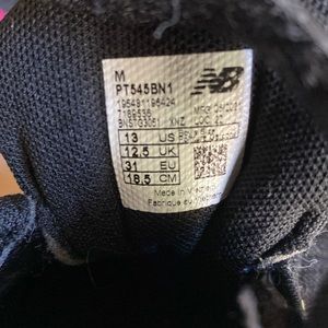Boys size 13 new balance, tennis shoes